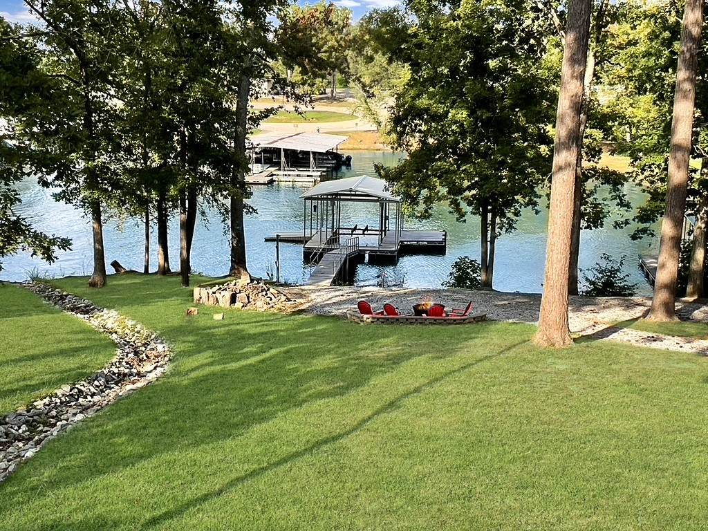 https://bt-photos.global.ssl.fastly.net/nashville/1280_boomver_1_RTC2701615-1.jpg