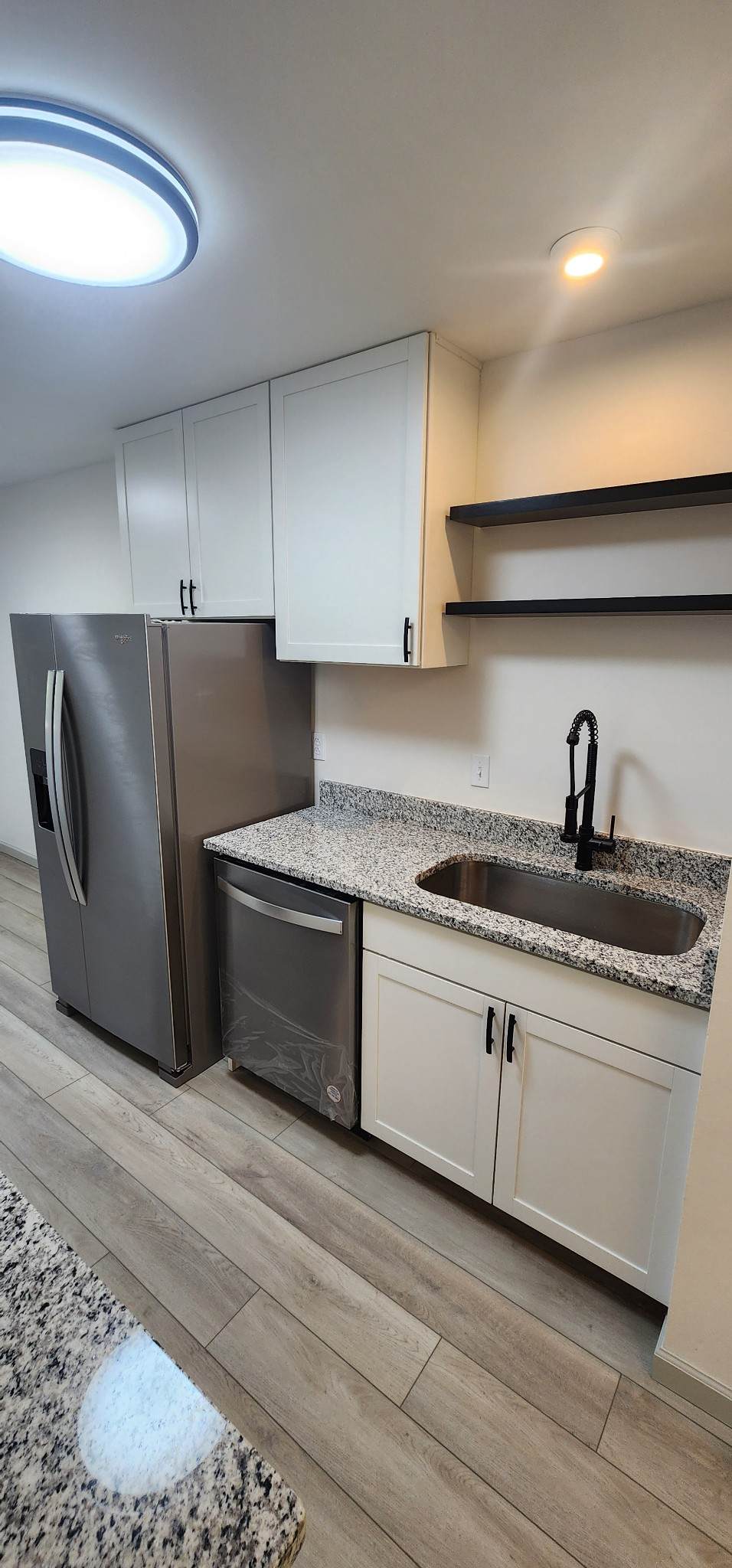 926 Coarsey Dr - Photo 1