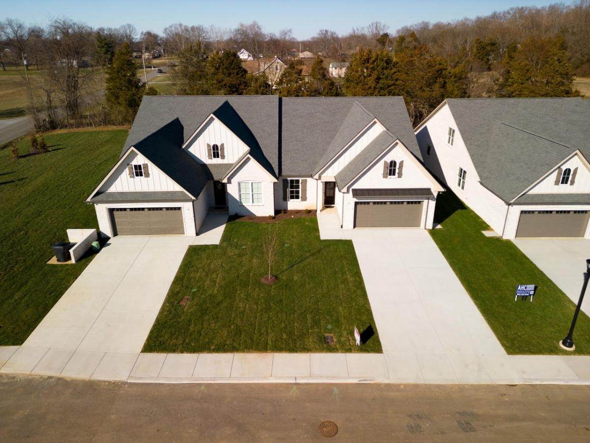 2290 Midland Rd - Photo 1