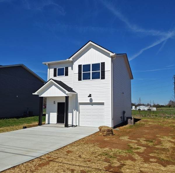 105 Jennings Ave - Photo 1