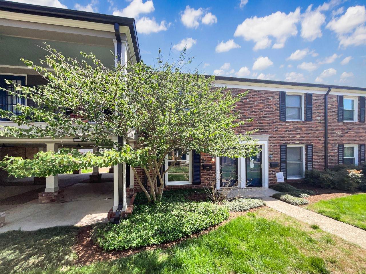 5025 Hillsboro Pike - Photo 1