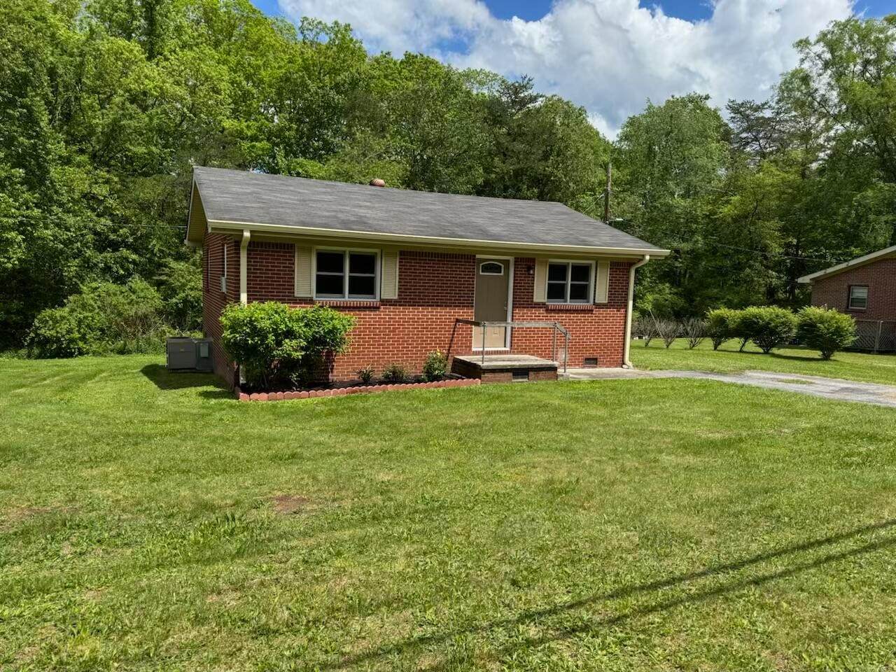 2844 Pigeon Springs Road - Photo 1