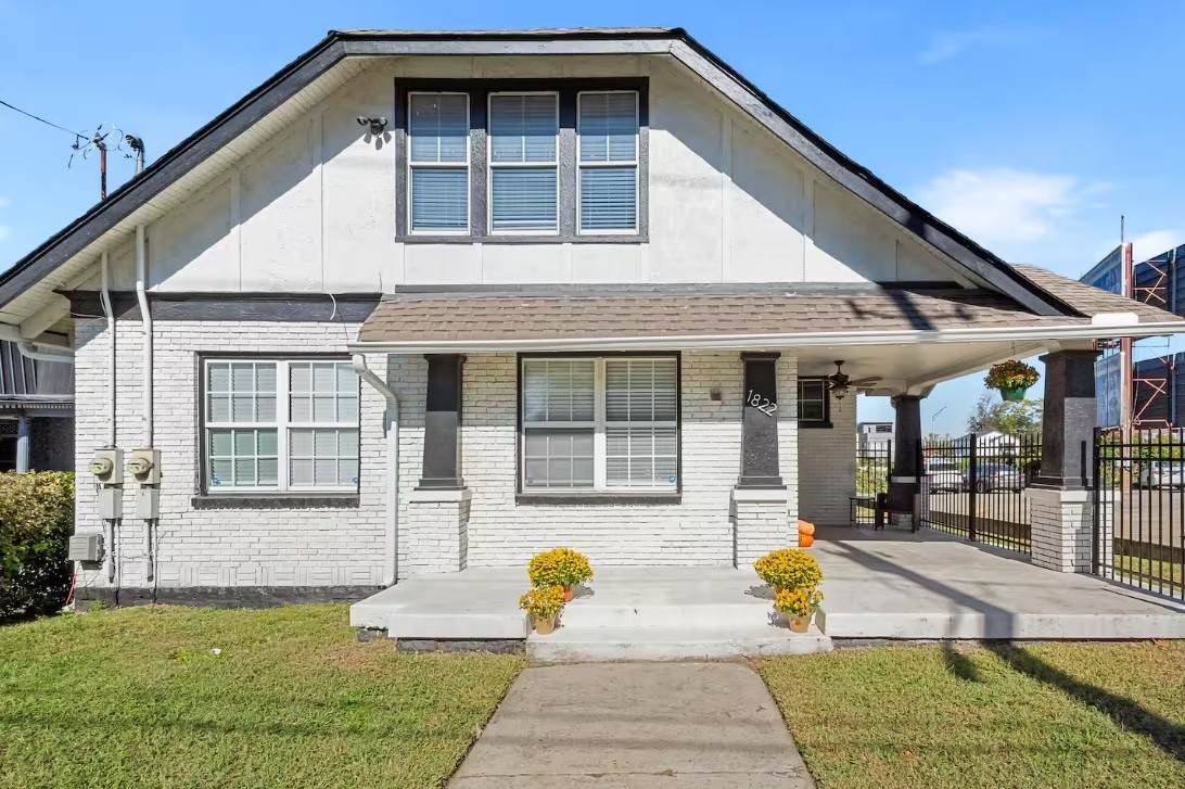 1822 Jefferson St - Photo 1