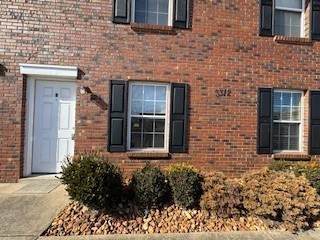 3318 Royster Ln - Photo 1