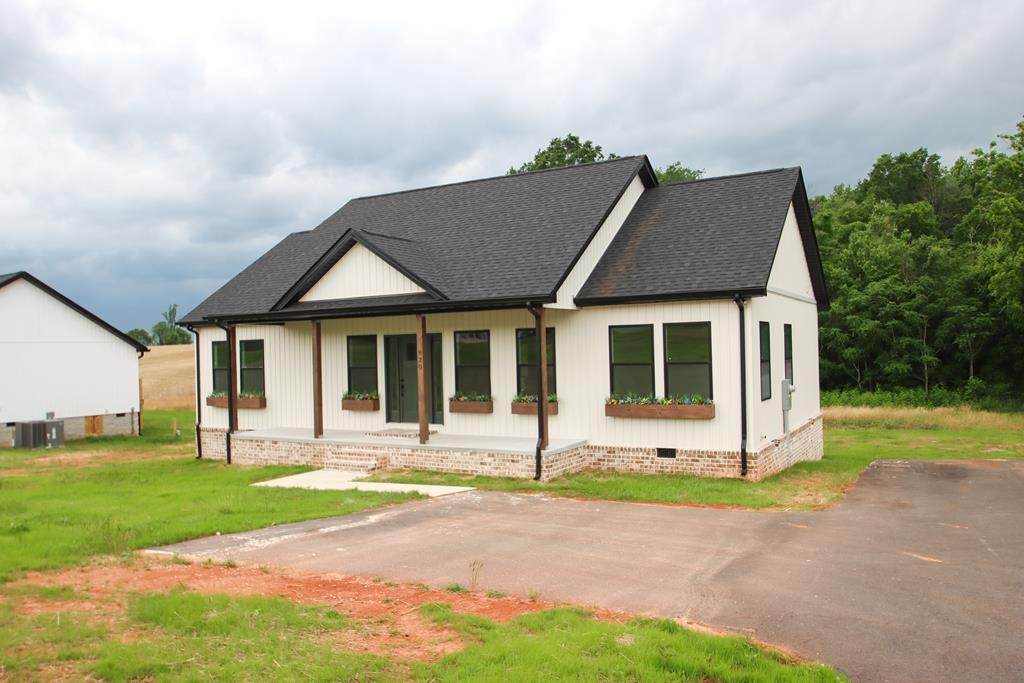 820 Frank Anderson Road - Photo 1