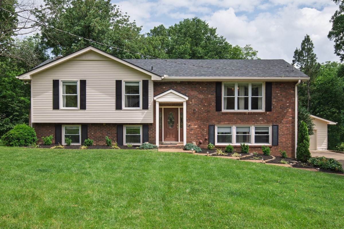 114 Airfloat Dr - Photo 1