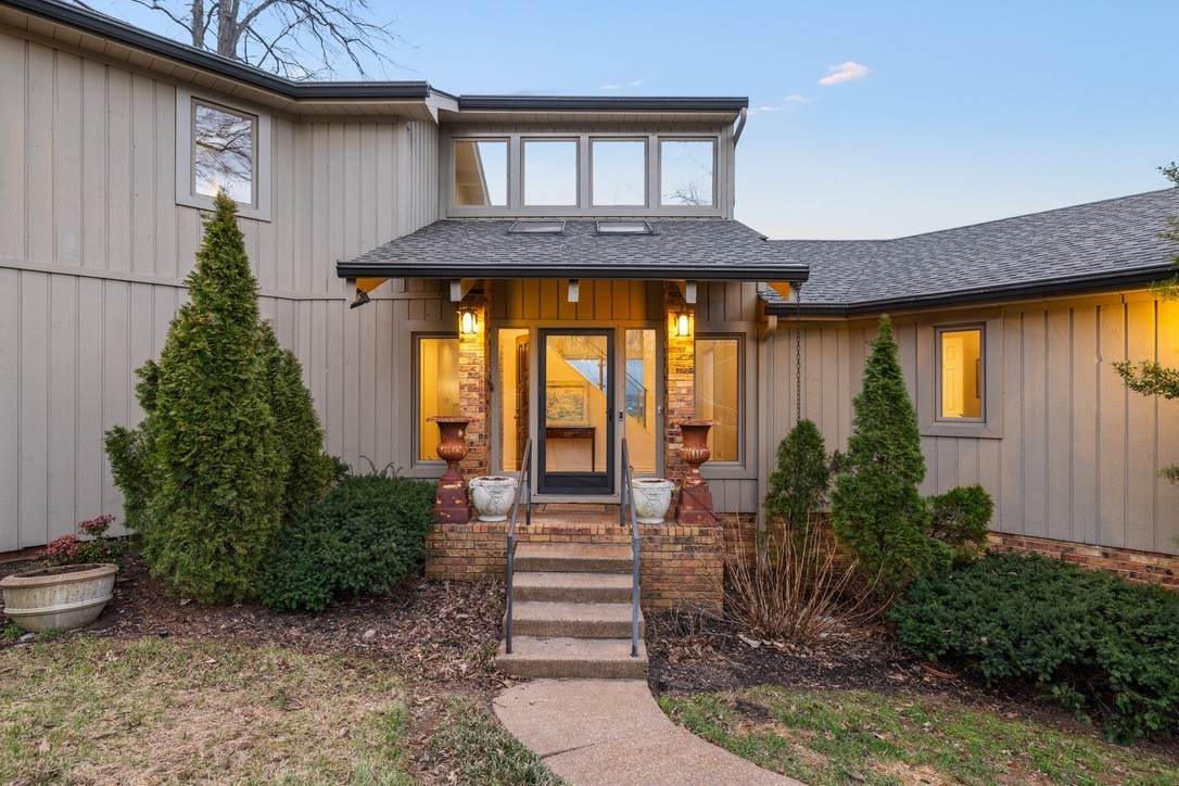1426 Robert E Lee Ln - Photo 1