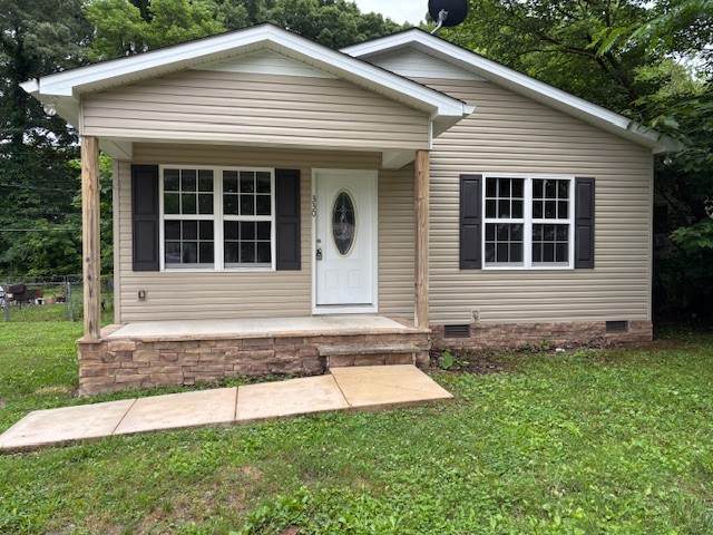 330 Oakwood Rd - Photo 1