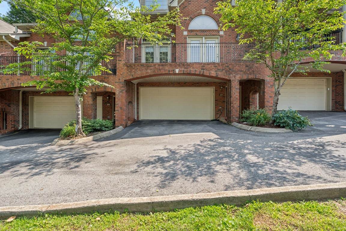 324 Riverstone Blvd - Photo 1