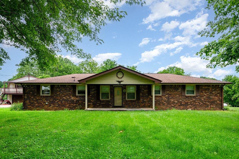 810 Dry Creek Rd - Photo 1