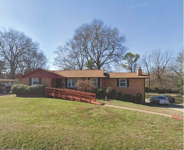 712 Robert Burns Dr - Photo 1