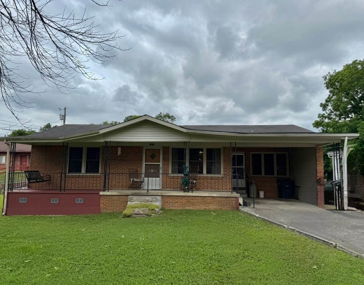 1013 College St - Photo 1