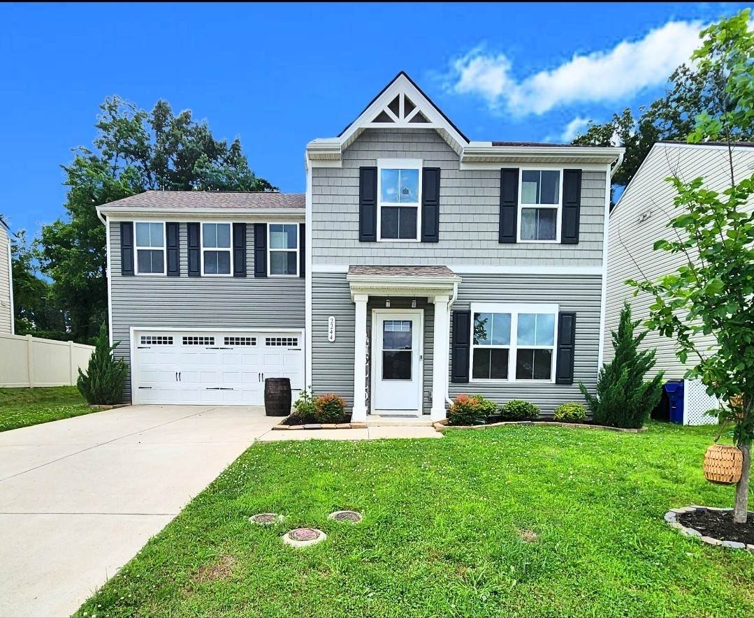 2244 Brokeshire Dr - Photo 1