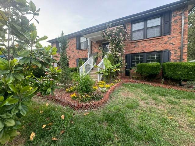 3908 Scotwood Dr - Photo 1