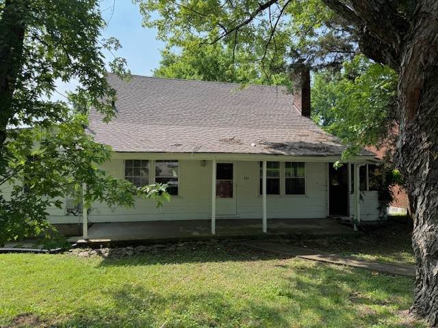 421 Hickman St - Photo 1
