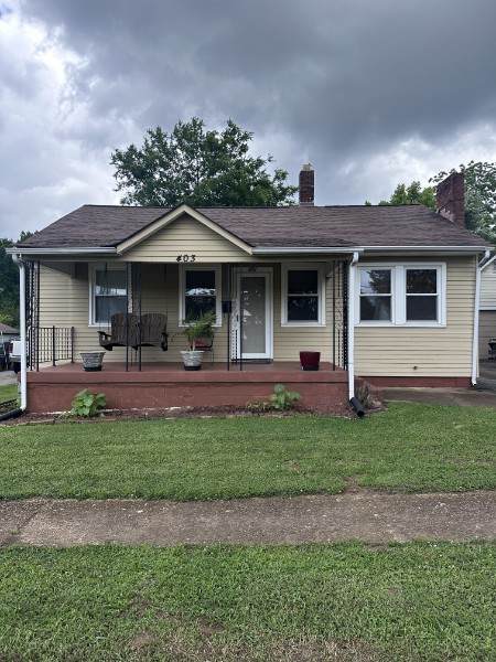403 Hadley Ave - Photo 1