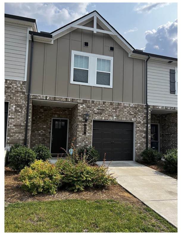 858 Longleaf Ln - Photo 1