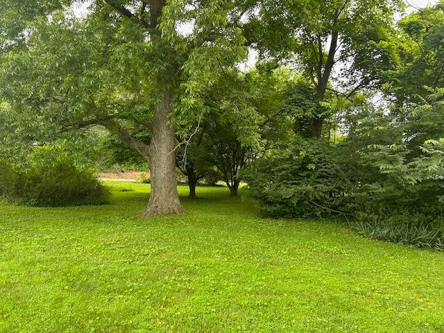 https://bt-photos.global.ssl.fastly.net/nashville/orig_boomver_1_RTC2920807-1.jpg