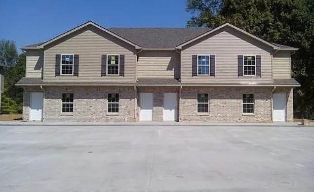 254 Fairview Ln - Photo 1