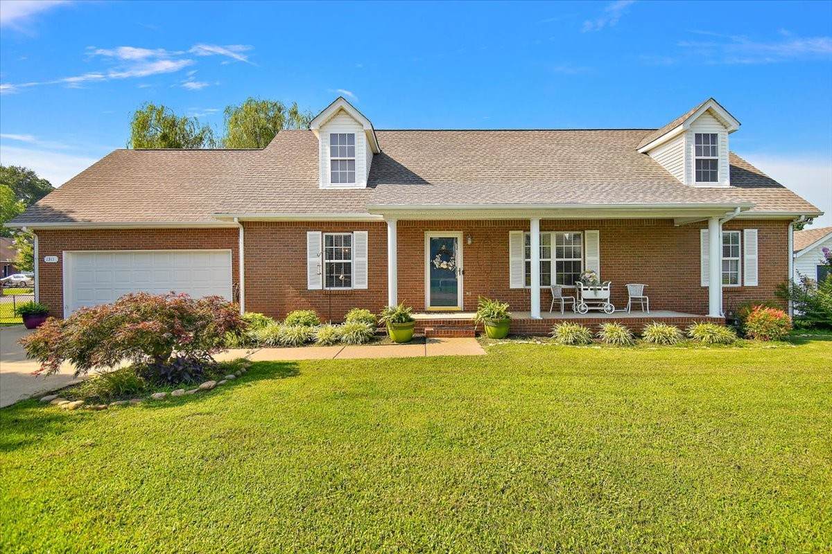 1311 Clifford Dr - Photo 1