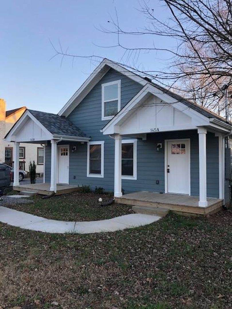 145 E Park Ave - Photo 1