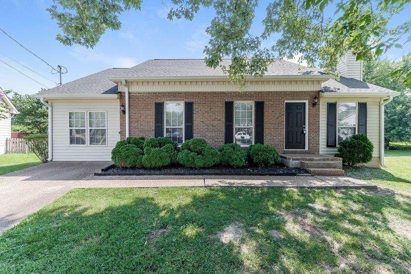 106 Creekside Ct - Photo 1