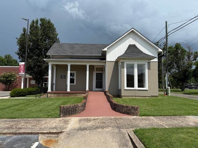 107 E Grundy St - Photo 1