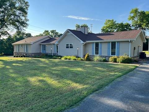 1810 W Lori Lee Dr - Photo 1