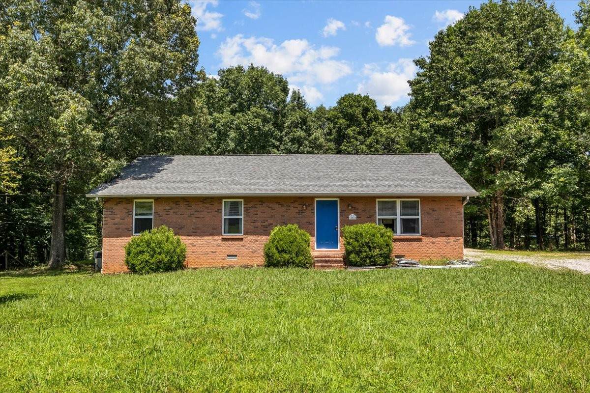 804 Herbert Cv - Photo 1