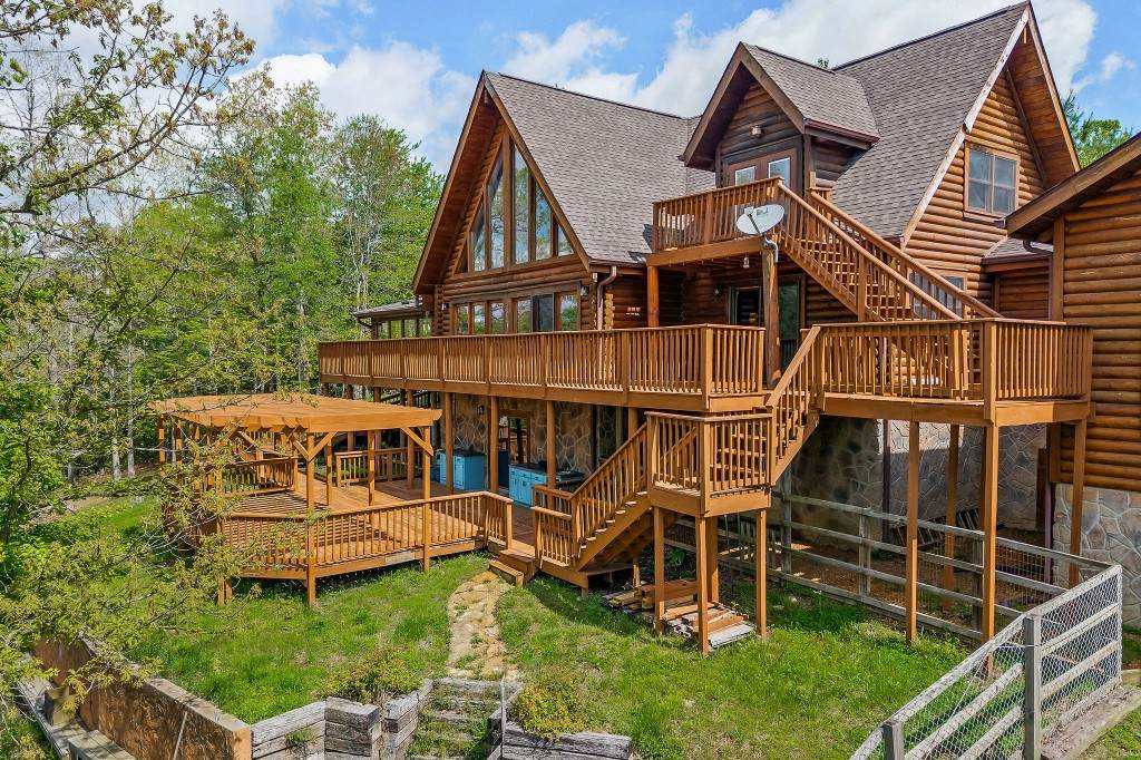 78 Emerald Pl - Photo 1