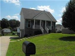924 Roedeer Dr - Photo 1