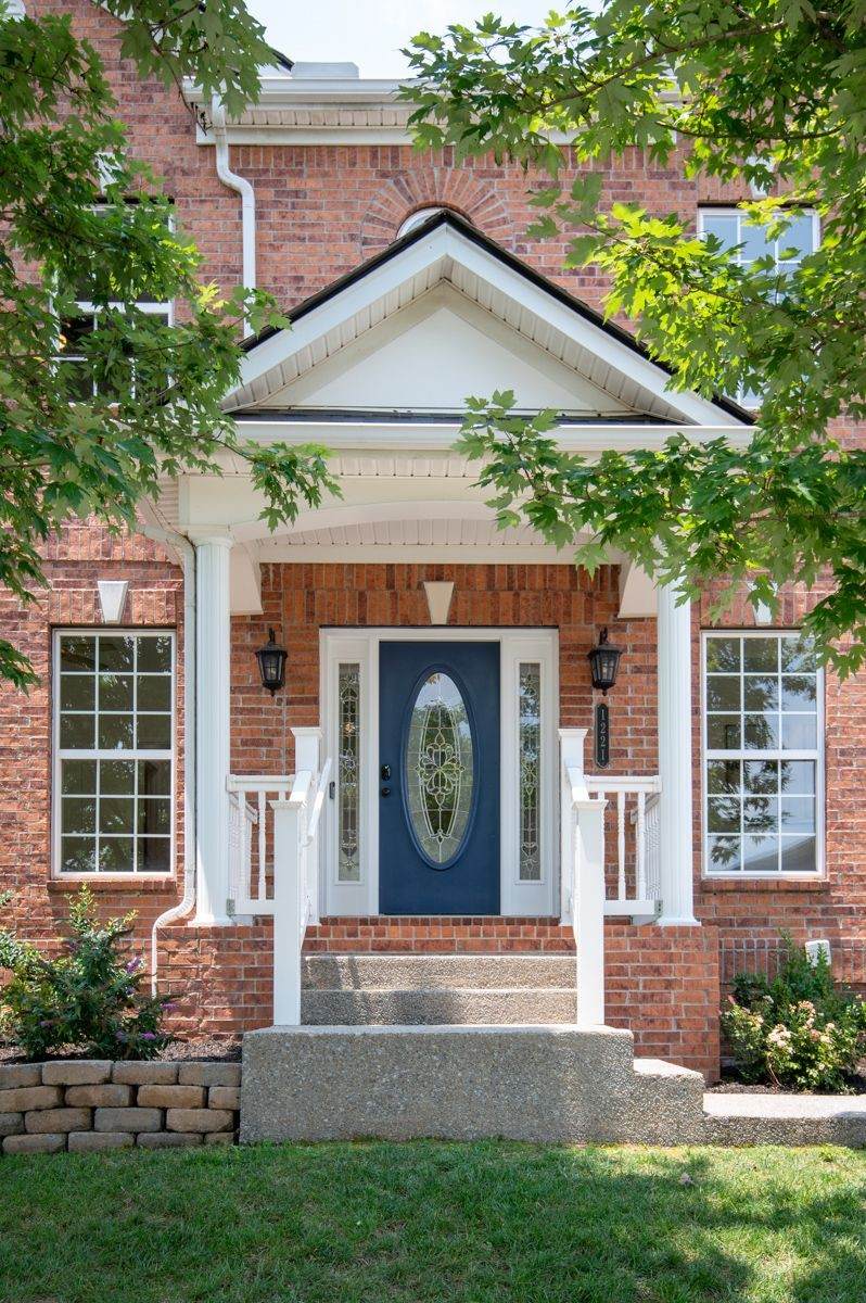 1221 Bonnhaven Dr - Photo 1
