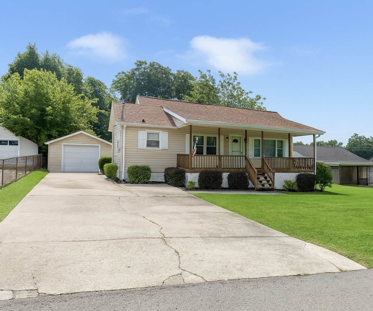 44 Harrison Ave - Photo 1