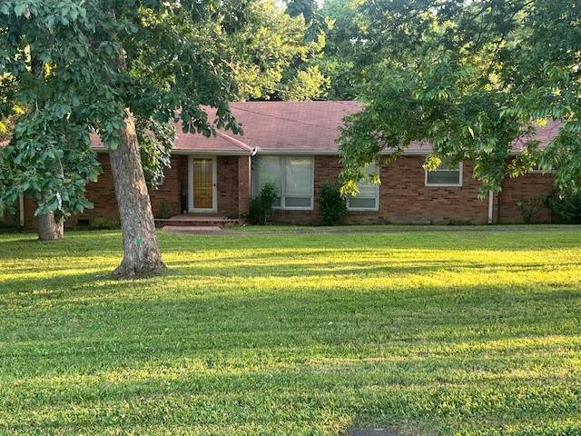 320 Shepherd Hills Dr - Photo 1
