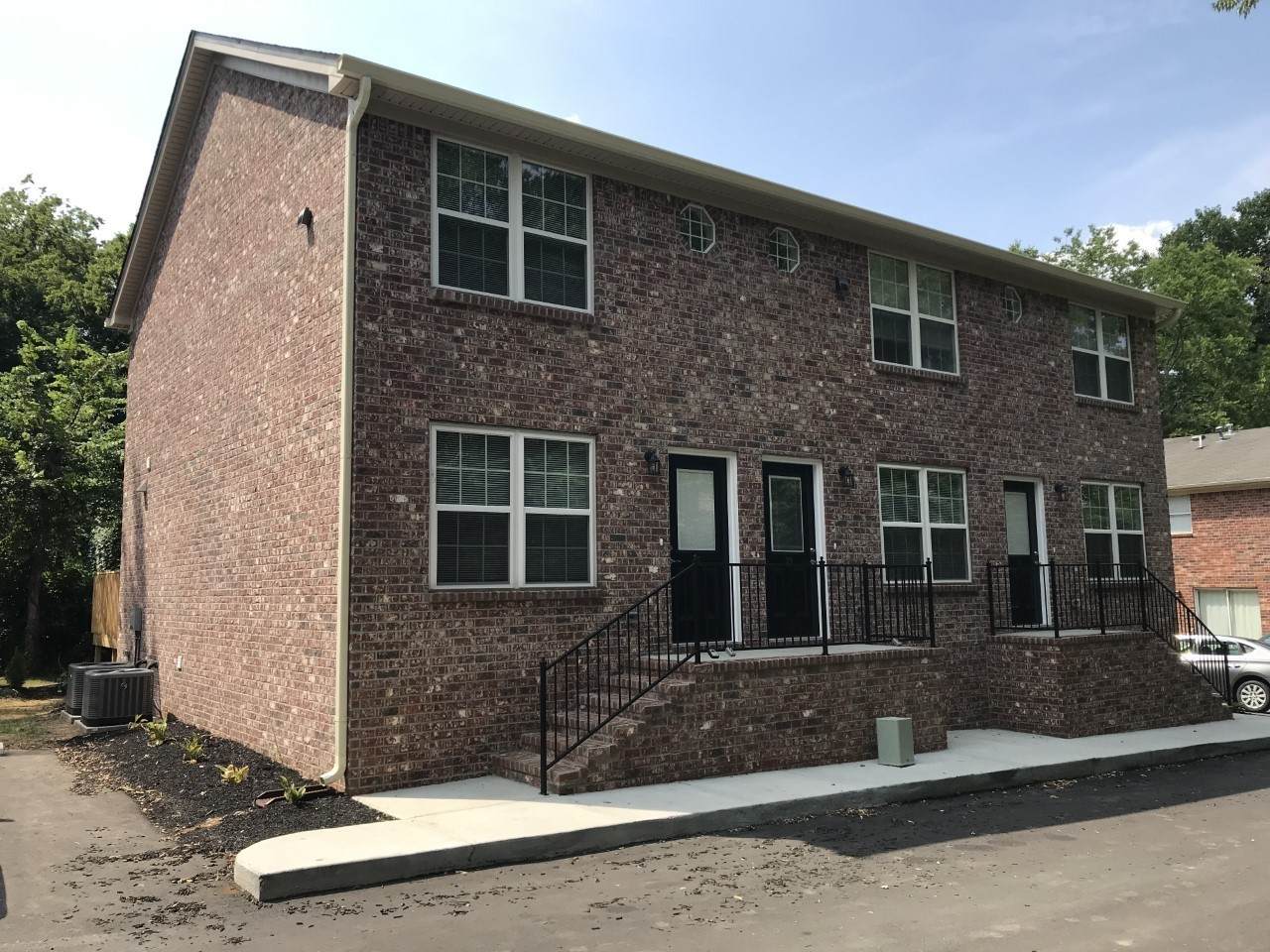 1430 East Main St - Photo 1
