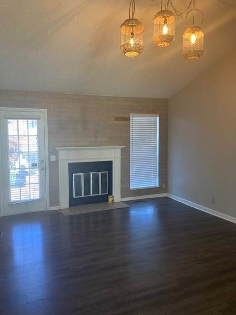 https://bt-photos.global.ssl.fastly.net/nashville/orig_boomver_1_RTC2930322-1.jpg
