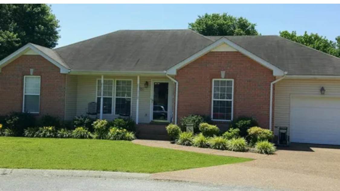 111 Edgeview Ct - Photo 1