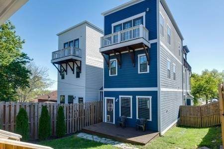 1212 Ashwood Ave - Photo 1