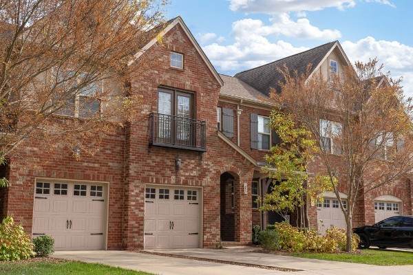 207 Bixby Private Ln - Photo 1