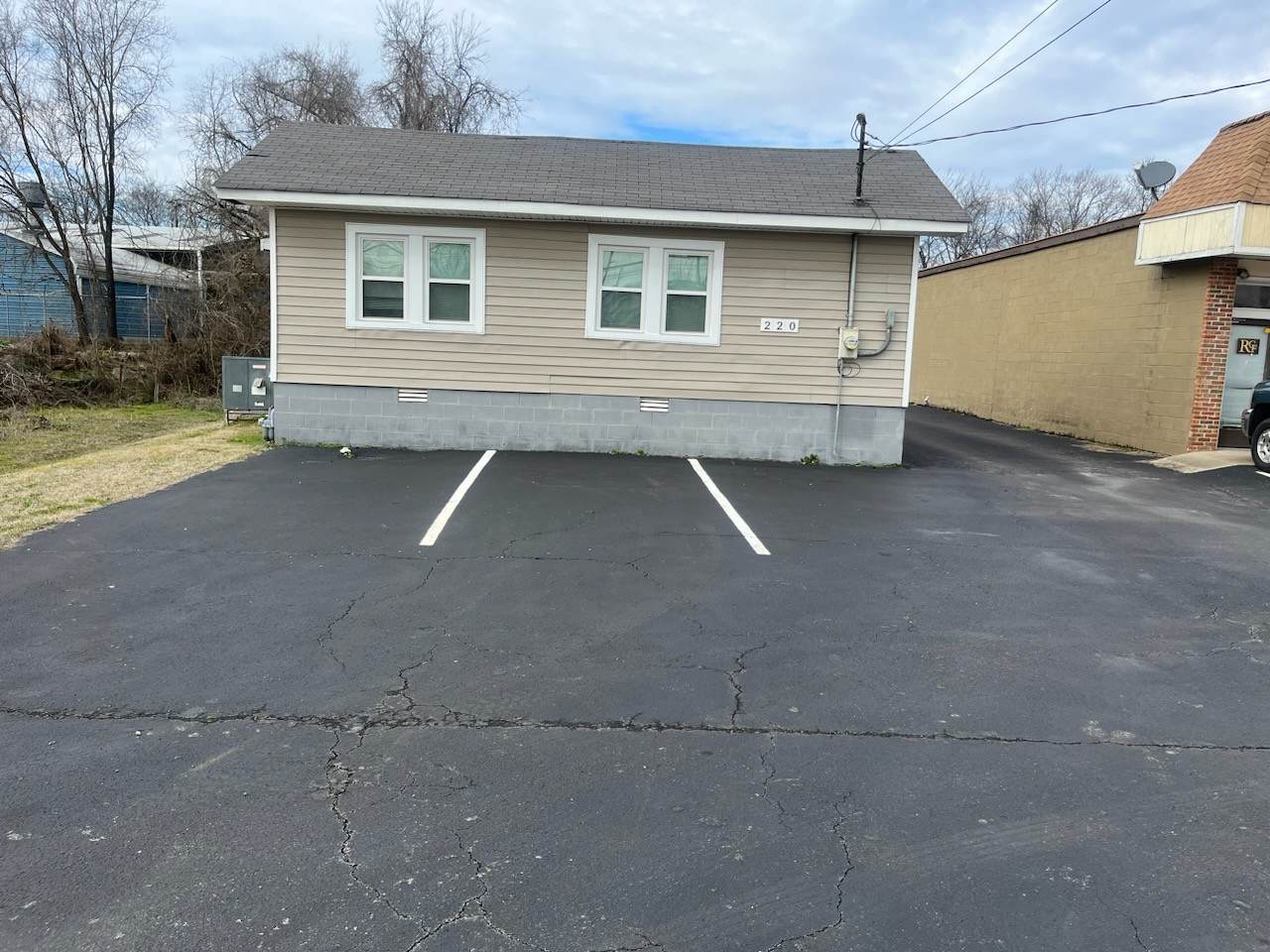 220 Madison Station Blvd - Photo 1