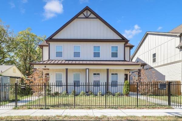 1219 14th Ave - Photo 1