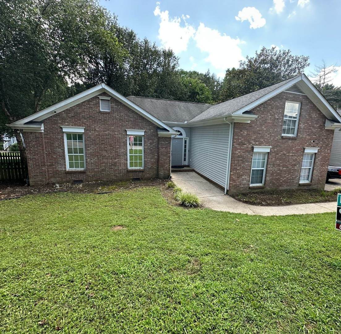 1409 Aaronwood Dr - Photo 1