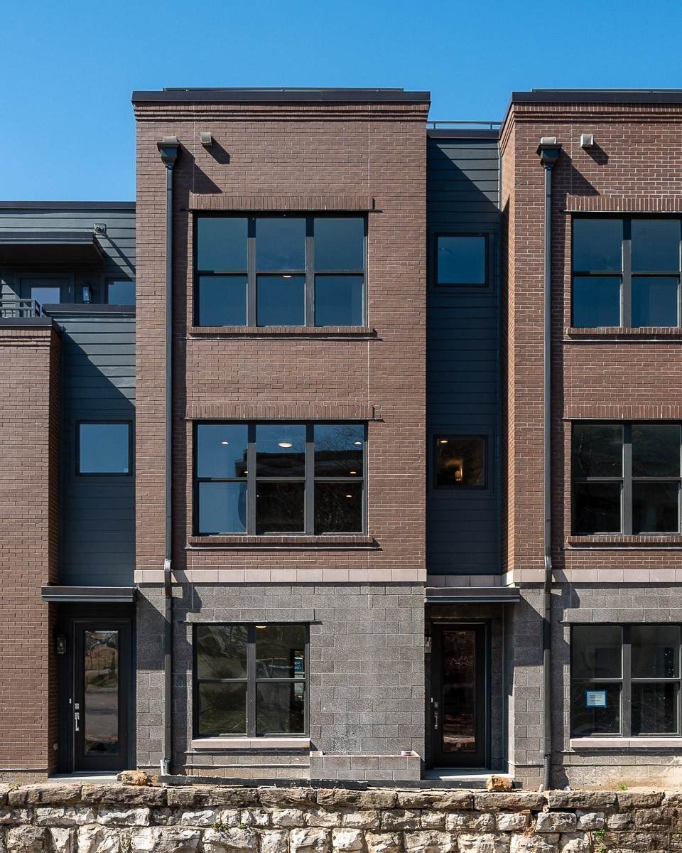 229 Cleveland St - Photo 1