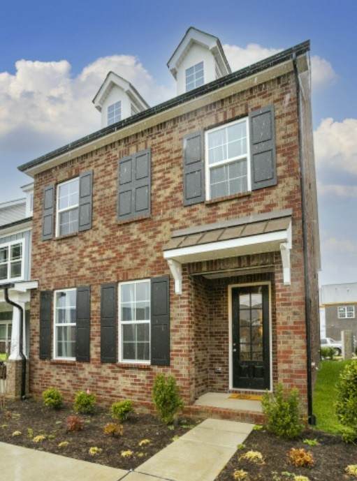 422 Longstone Rd - Photo 1