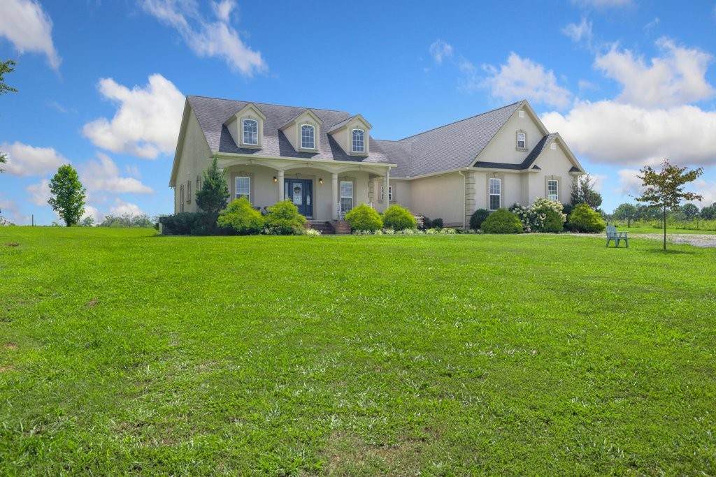 205 Lbl Dr - Photo 1