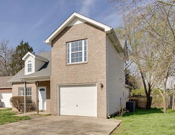 4016 Margo Cir - Photo 1