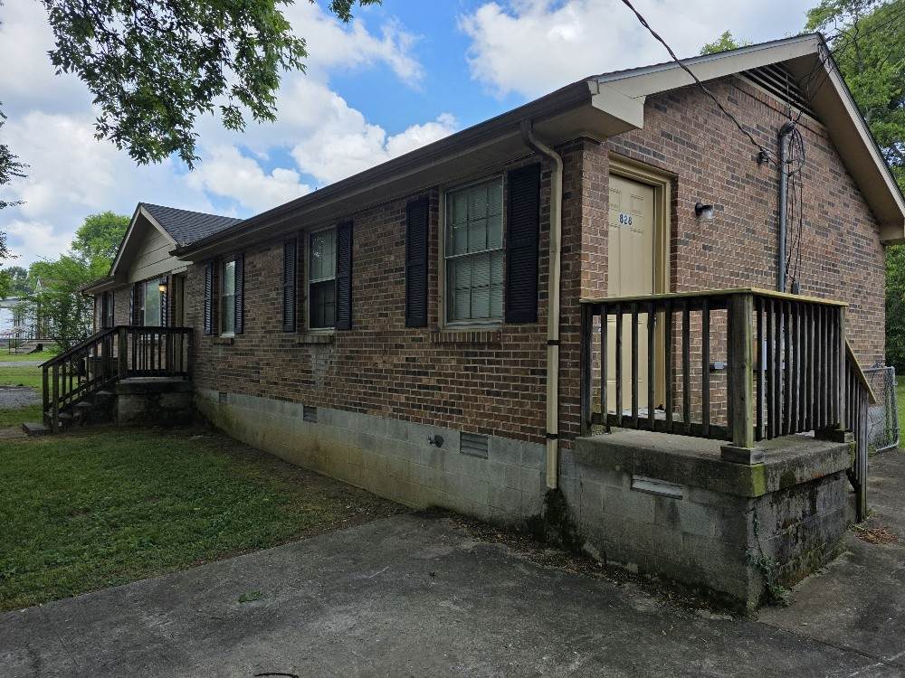 828 Denson Rd - Photo 1