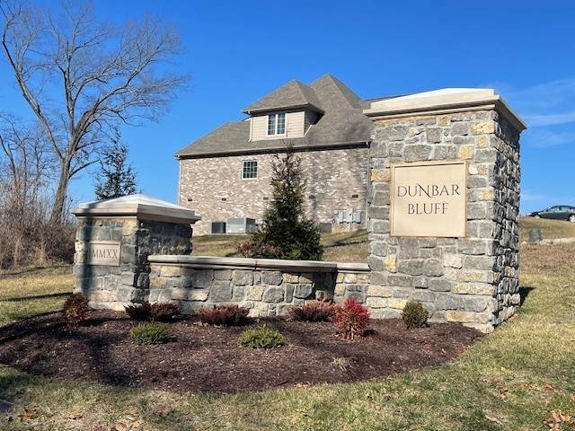 818 Shady Bluff Trl - Photo 1