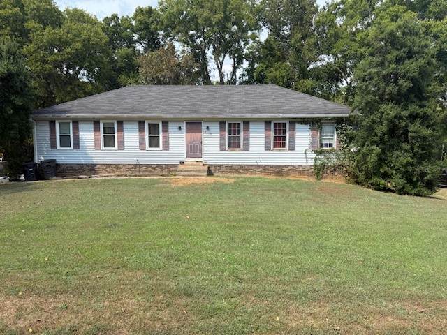 526 Woods Drive - Photo 1