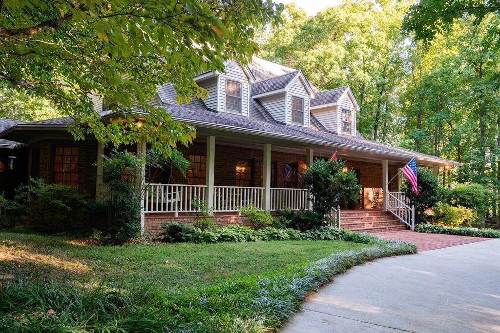 693 Tower Hill Rd - Photo 1